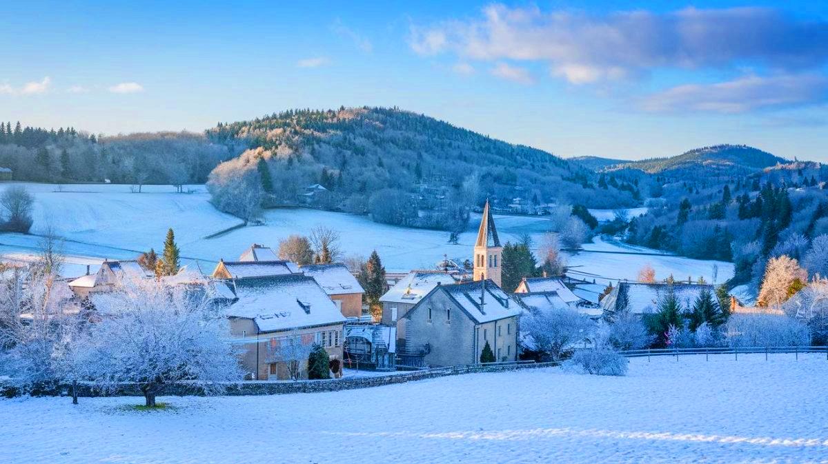 La neige va-t-elle enfin faire son grand retour en France ? Préparez-vous à ce qui vous attend